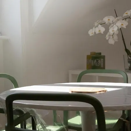 아파트 Duplex Au Coeur De *